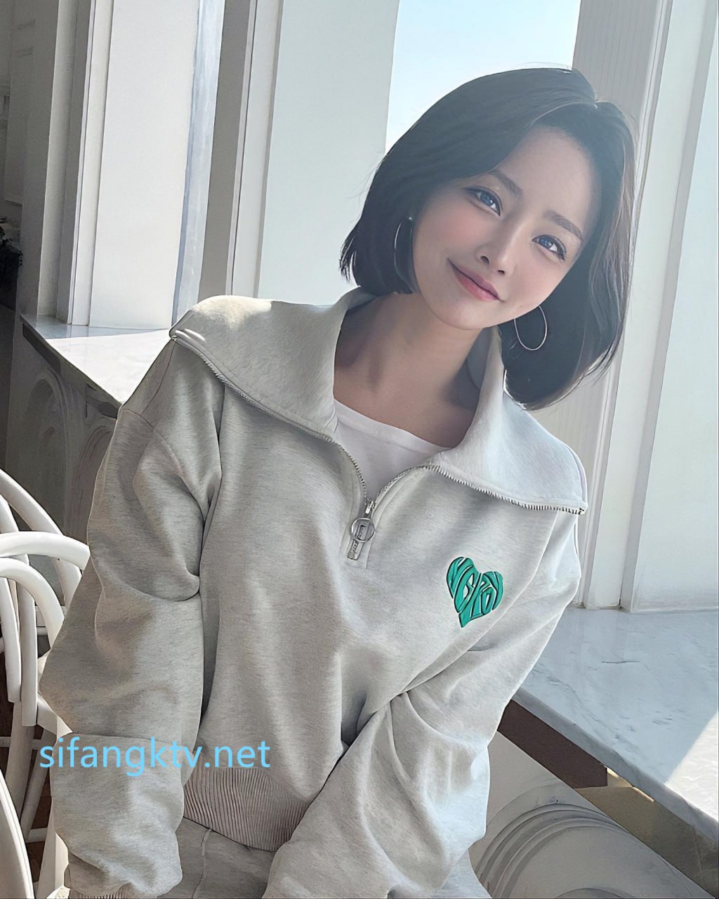 简陋的小房子 居然约的妹子质量很高 吊打外围 前凸后翘 极品女神 69啪啪劲爆刺激