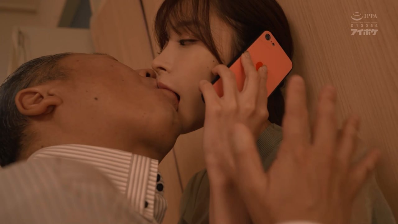 榨精少女&不良人高挑长腿萝莉，露脸无套，挺瘦的但是奶子还挺大，史上最干净的小穴之一，无套内射超清画质